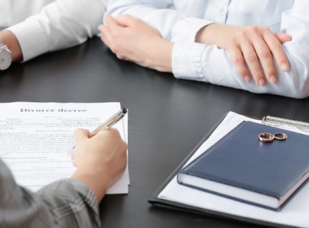 Boşanma Davası Nasıl Açılır? Adım Adım Hukuki Süreç